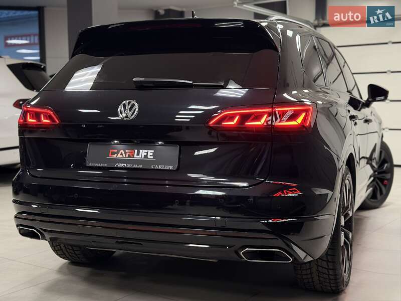 Позашляховик / Кросовер Volkswagen Touareg 2020 в Тернополі