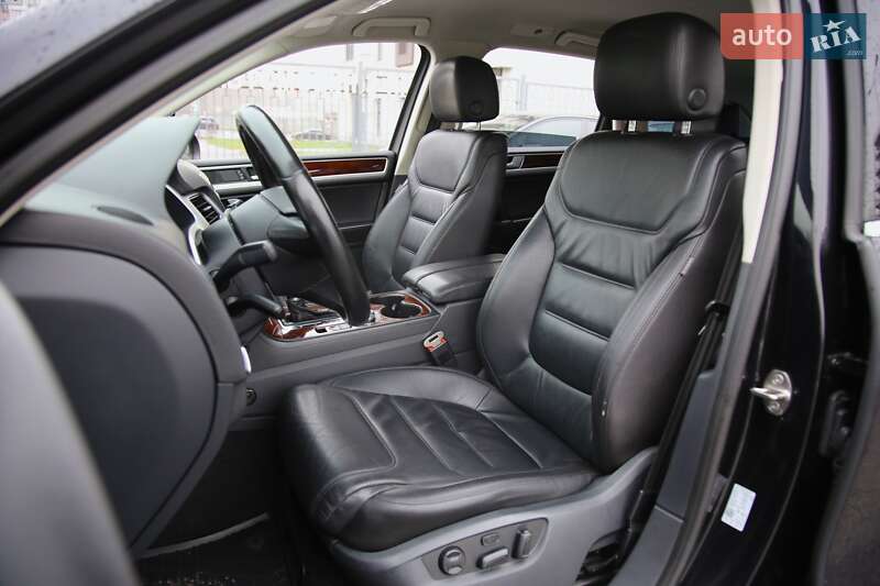 Позашляховик / Кросовер Volkswagen Touareg 2015 в Харкові фото 7 Позашляховик / Кросовер Volkswagen Touareg 2015 в Харкові