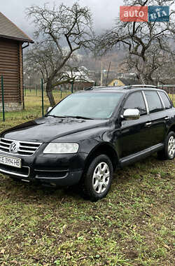 Внедорожник / Кроссовер Volkswagen Touareg 2003 в Косове