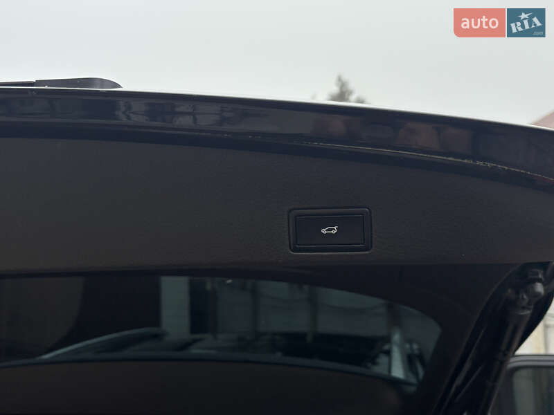 Внедорожник / Кроссовер Volkswagen Touareg 2017 в Днепре фото 50 Внедорожник / Кроссовер Volkswagen Touareg 2017 в Днепре