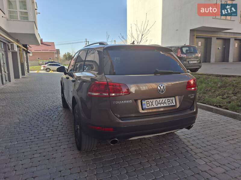 Позашляховик / Кросовер Volkswagen Touareg 2011 в Хмельницькому фото 13 Позашляховик / Кросовер Volkswagen Touareg 2011 в Хмельницькому