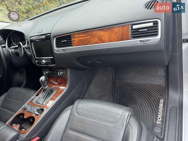 Позашляховик / Кросовер Volkswagen Touareg 2012 в Тернополі фото 16 Позашляховик / Кросовер Volkswagen Touareg 2012 в Тернополі