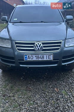 Позашляховик / Кросовер Volkswagen Touareg 2005 в Нересниці