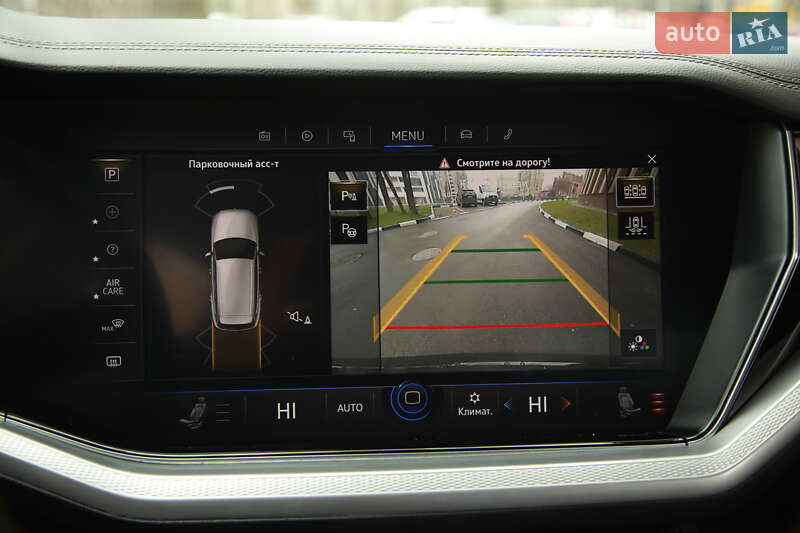 Позашляховик / Кросовер Volkswagen Touareg 2018 в Харкові фото 16 Позашляховик / Кросовер Volkswagen Touareg 2018 в Харкові