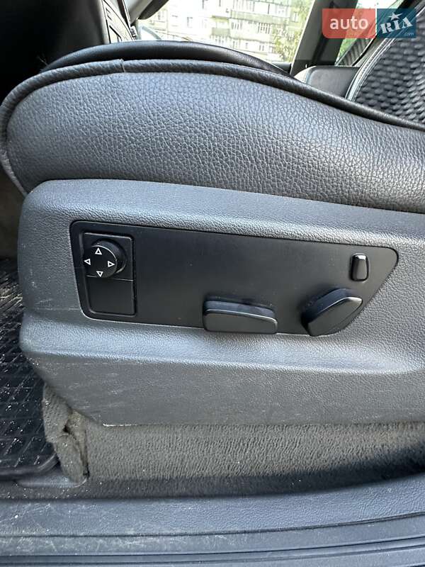 Позашляховик / Кросовер Volkswagen Touareg 2005 в Сумах фото 25 Позашляховик / Кросовер Volkswagen Touareg 2005 в Сумах