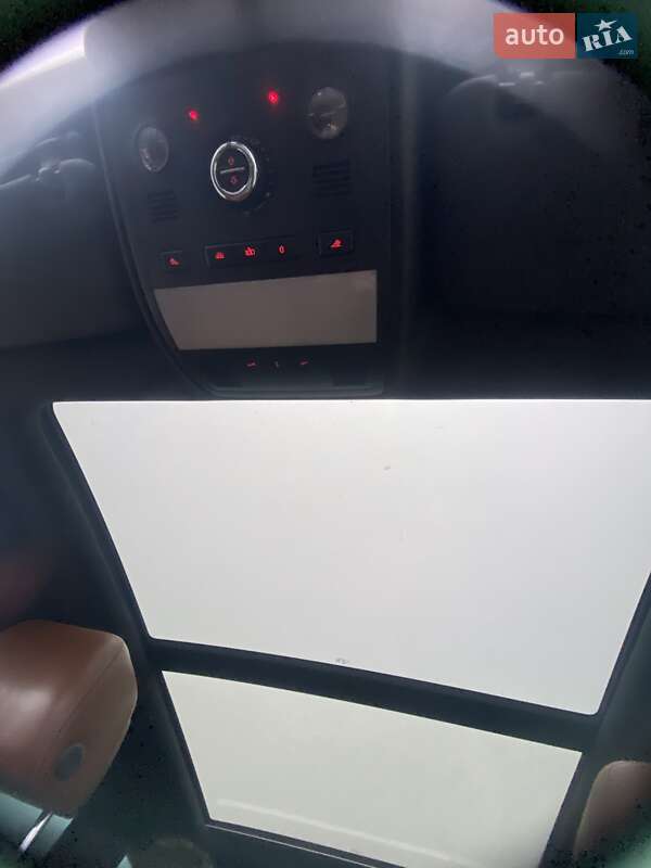 Позашляховик / Кросовер Volkswagen Touareg 2013 в Каневі фото 35 Позашляховик / Кросовер Volkswagen Touareg 2013 в Каневі