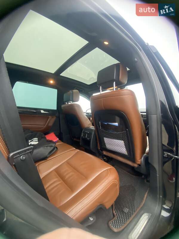 Позашляховик / Кросовер Volkswagen Touareg 2013 в Каневі фото 47 Позашляховик / Кросовер Volkswagen Touareg 2013 в Каневі