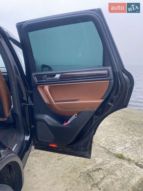 Позашляховик / Кросовер Volkswagen Touareg 2013 в Каневі фото 50 Позашляховик / Кросовер Volkswagen Touareg 2013 в Каневі
