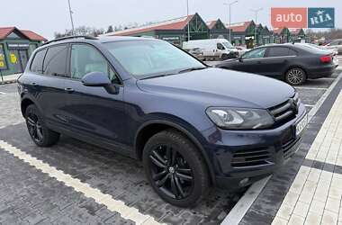 Позашляховик / Кросовер Volkswagen Touareg 2011 в Ірпені