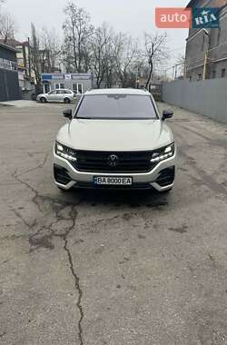 Позашляховик / Кросовер Volkswagen Touareg 2023 в Кропивницькому
