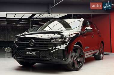 Позашляховик / Кросовер Volkswagen Touareg 2025 в Києві