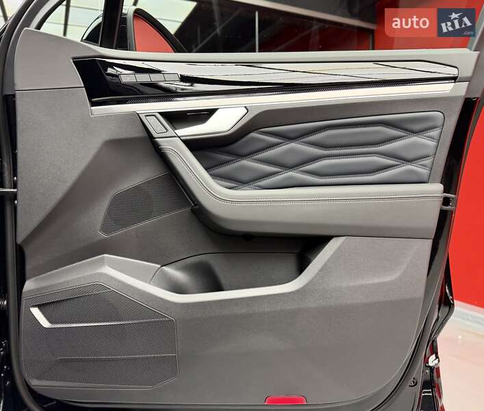 Позашляховик / Кросовер Volkswagen Touareg 2025 в Києві