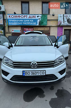 Позашляховик / Кросовер Volkswagen Touareg 2016 в Тернополі