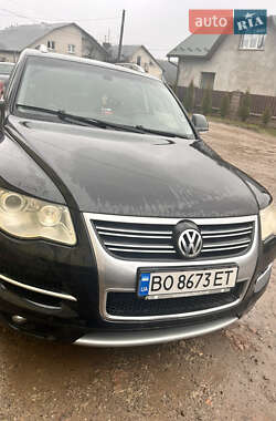 Внедорожник / Кроссовер Volkswagen Touareg 2009 в Тернополе