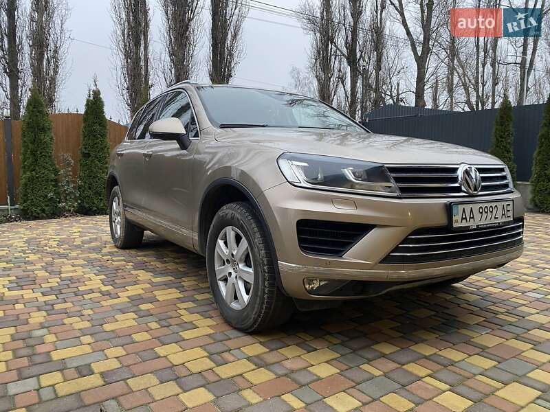 Позашляховик / Кросовер Volkswagen Touareg 2016 в Києві фото 3 Позашляховик / Кросовер Volkswagen Touareg 2016 в Києві
