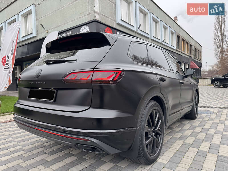 Внедорожник / Кроссовер Volkswagen Touareg 2021 в Запорожье