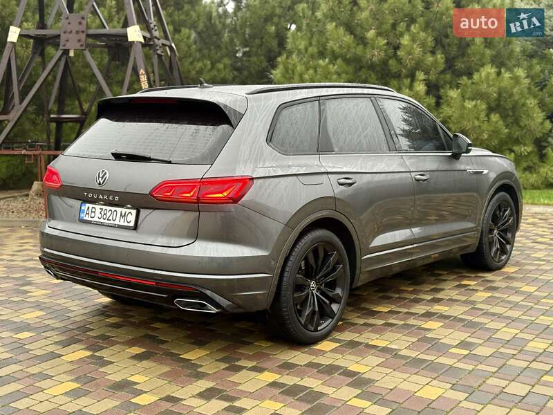Внедорожник / Кроссовер Volkswagen Touareg 2021 в Днепре