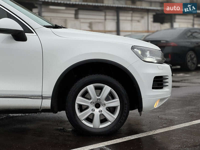 Внедорожник / Кроссовер Volkswagen Touareg 2014 в Киеве фото 19 Внедорожник / Кроссовер Volkswagen Touareg 2014 в Киеве