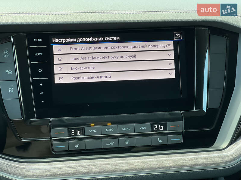 Внедорожник / Кроссовер Volkswagen Touareg 2021 в Ужгороде