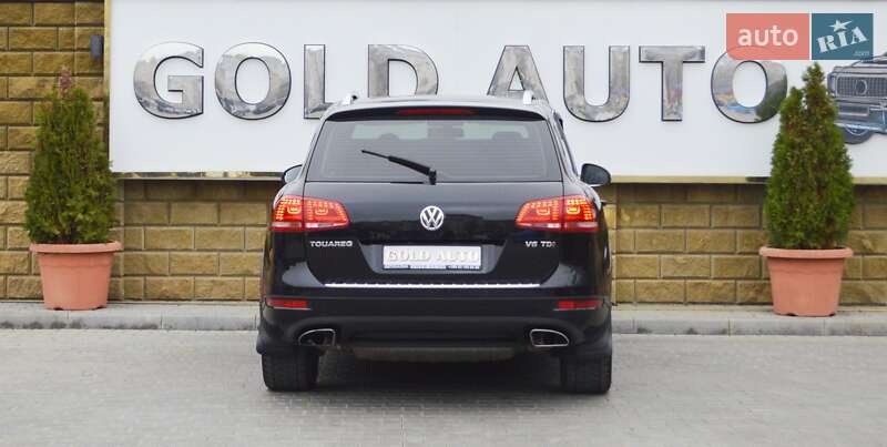 Позашляховик / Кросовер Volkswagen Touareg 2013 в Одесі