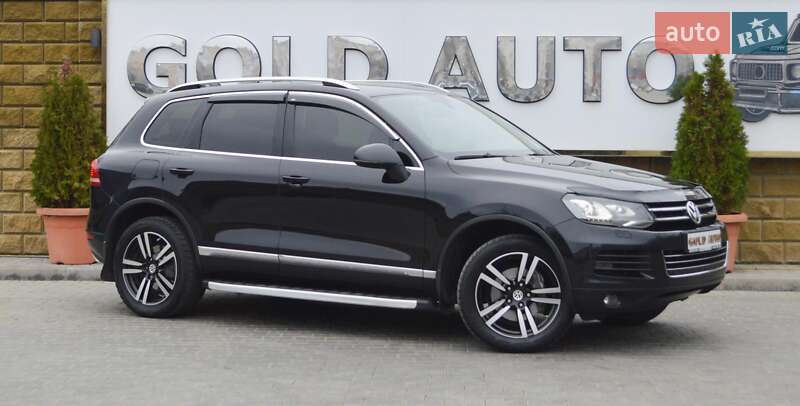 Позашляховик / Кросовер Volkswagen Touareg 2013 в Одесі