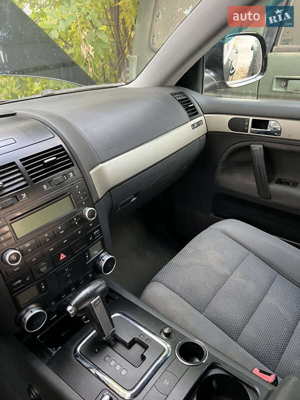 Позашляховик / Кросовер Volkswagen Touareg 2007 в Дніпрі фото 11 Позашляховик / Кросовер Volkswagen Touareg 2007 в Дніпрі