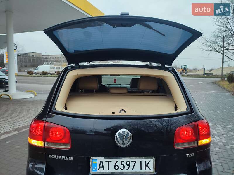 Внедорожник / Кроссовер Volkswagen Touareg 2005 в Коломые