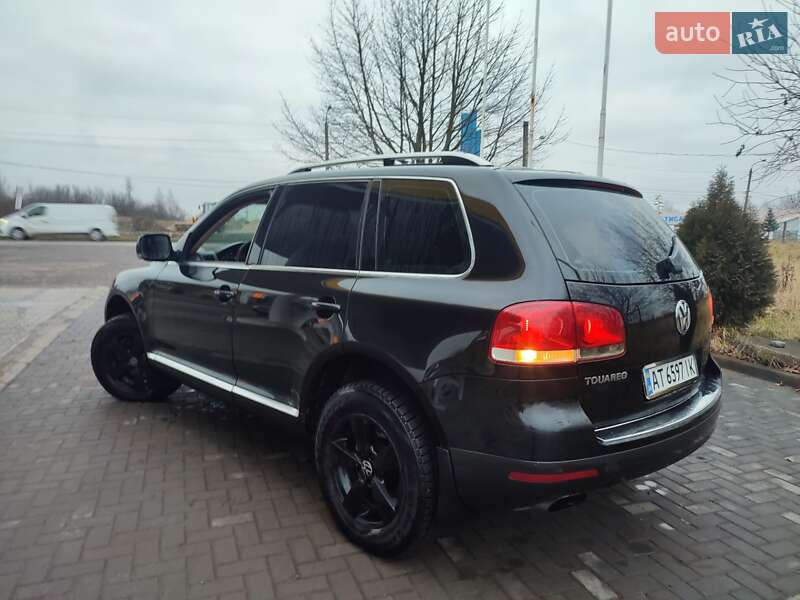 Внедорожник / Кроссовер Volkswagen Touareg 2005 в Коломые