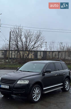 Внедорожник / Кроссовер Volkswagen Touareg 2003 в Харькове