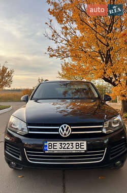 Позашляховик / Кросовер Volkswagen Touareg 2012 в Первомайську