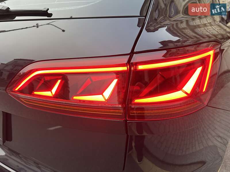 Внедорожник / Кроссовер Volkswagen Touareg 2021 в Киеве фото 21 Внедорожник / Кроссовер Volkswagen Touareg 2021 в Киеве