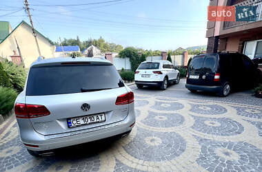 Позашляховик / Кросовер Volkswagen Touareg 2012 в Хотині