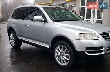 Внедорожник / Кроссовер Volkswagen Touareg 2005 в Полтаве