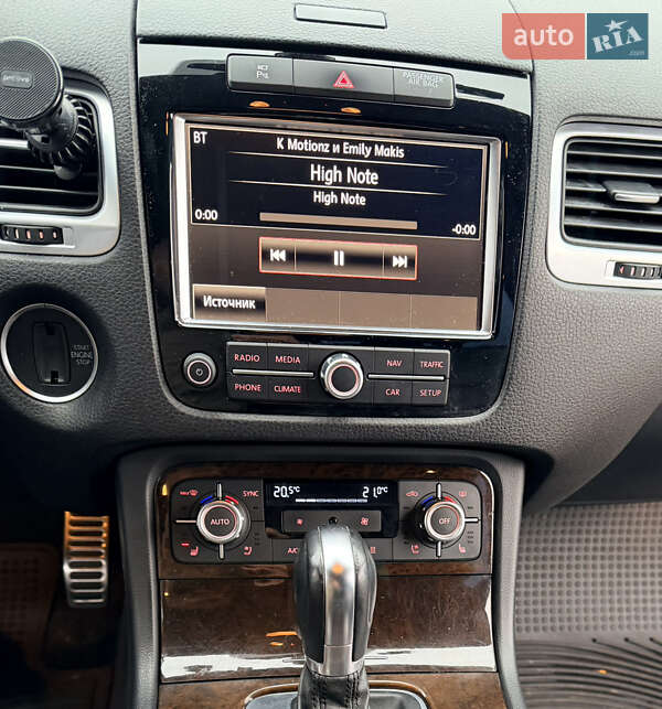 Позашляховик / Кросовер Volkswagen Touareg 2014 в Києві фото 10 Позашляховик / Кросовер Volkswagen Touareg 2014 в Києві