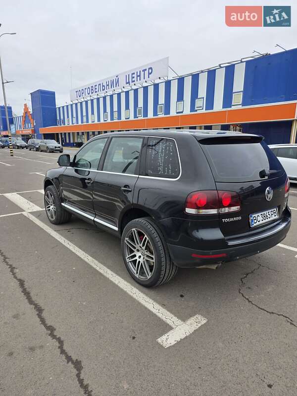 Внедорожник / Кроссовер Volkswagen Touareg 2008 в Луцке