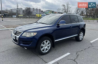 Внедорожник / Кроссовер Volkswagen Touareg 2009 в Киеве