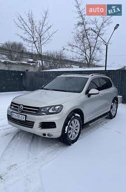 Позашляховик / Кросовер Volkswagen Touareg 2012 в Тернополі