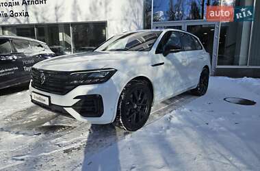 Внедорожник / Кроссовер Volkswagen Touareg 2023 в Киеве