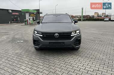 Внедорожник / Кроссовер Volkswagen Touareg 2022 в Мукачево