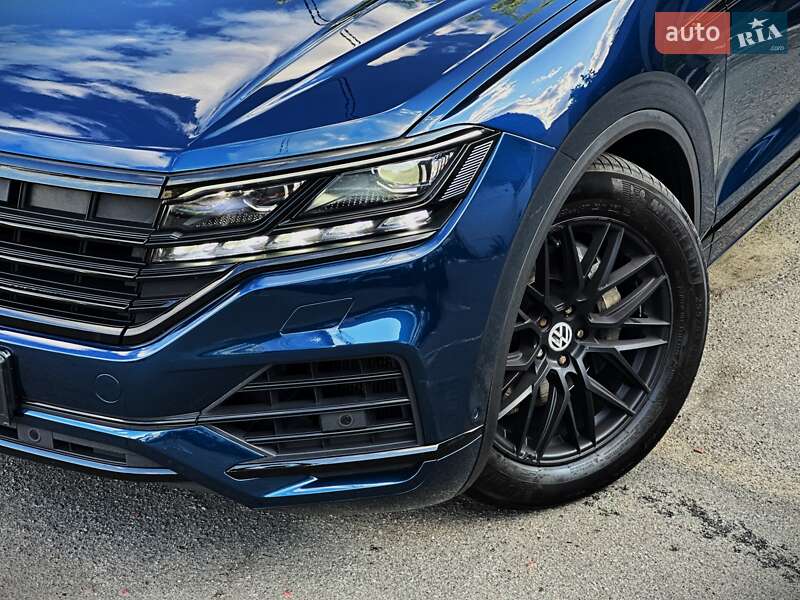 Внедорожник / Кроссовер Volkswagen Touareg 2019 в Киеве фото 7 Внедорожник / Кроссовер Volkswagen Touareg 2019 в Киеве
