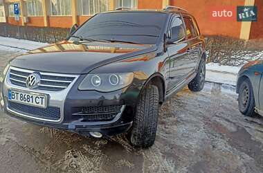 Внедорожник / Кроссовер Volkswagen Touareg 2008 в Рава-Русской