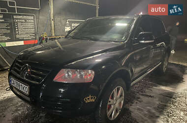 Позашляховик / Кросовер Volkswagen Touareg 2005 в Васильківці
