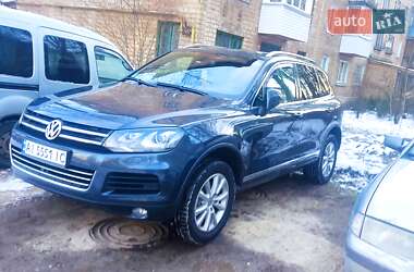 Внедорожник / Кроссовер Volkswagen Touareg 2013 в Киеве