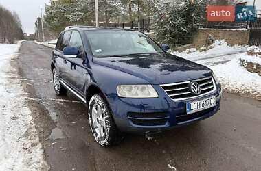 Позашляховик / Кросовер Volkswagen Touareg 2005 в Рівному