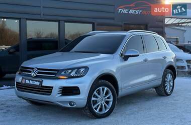 Внедорожник / Кроссовер Volkswagen Touareg 2010 в Ровно