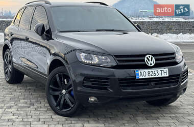 Внедорожник / Кроссовер Volkswagen Touareg 2011 в Мукачево