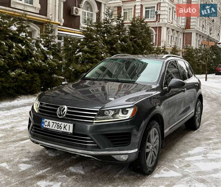 Volkswagen Touareg 2015
