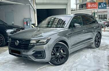 Внедорожник / Кроссовер Volkswagen Touareg 2023 в Киеве