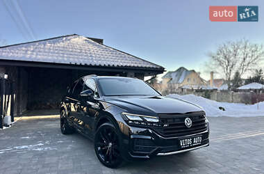 Внедорожник / Кроссовер Volkswagen Touareg 2019 в Луцке