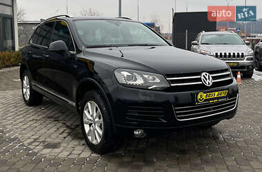 Внедорожник / Кроссовер Volkswagen Touareg 2012 в Мукачево